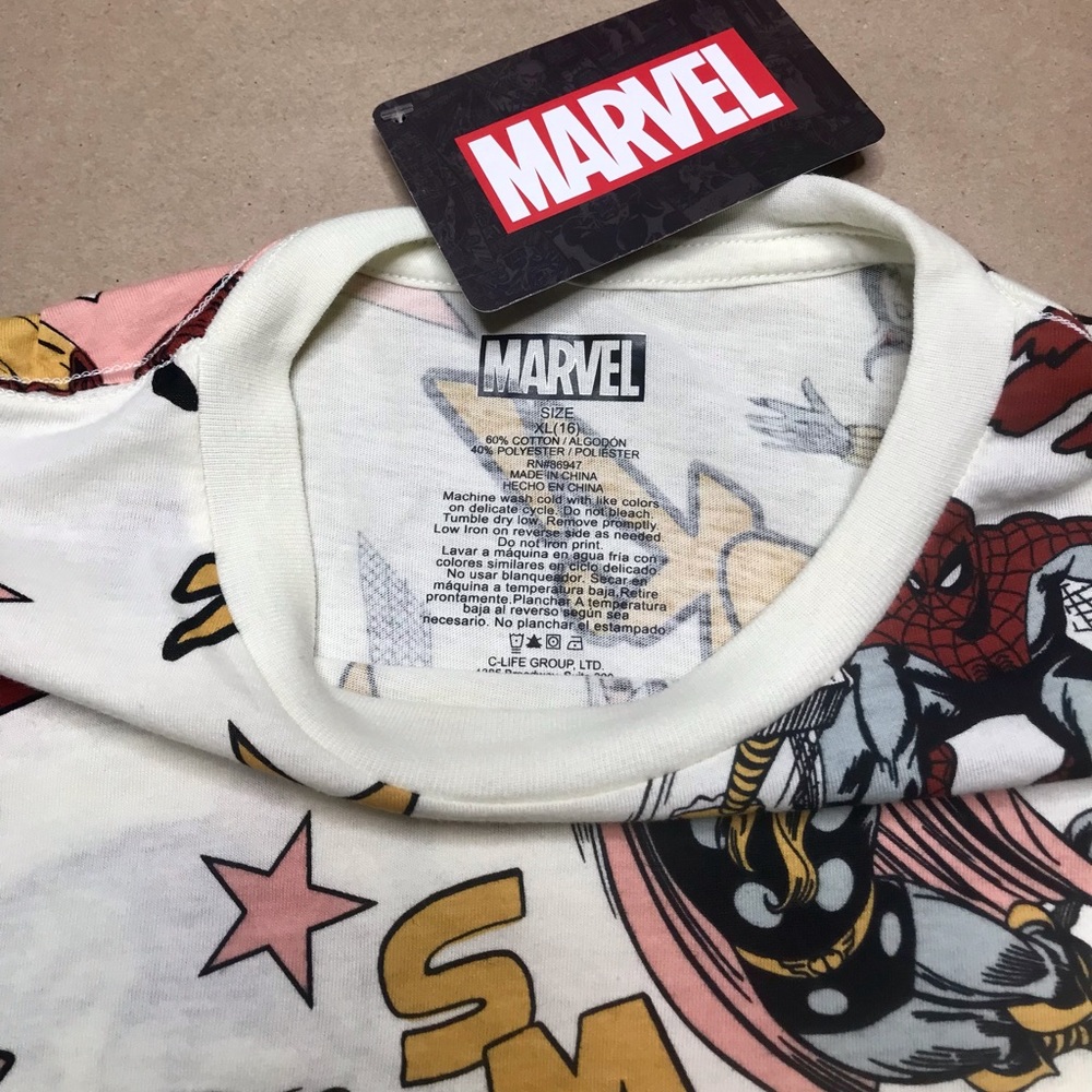 NWT Marvel Avengers Vintage Style T-Shirt Youth XL - Picture 2 of 4